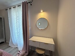 Christiano Apartments