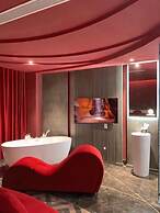 SAOCHARM SÀI GÒN HOTEL