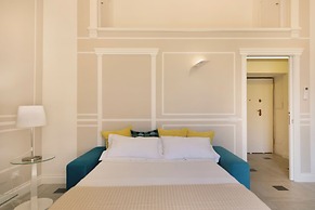 YourHome - Royal Blue Suite