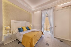 YourHome - Royal Blue Suite