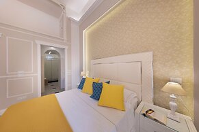 YourHome - Royal Blue Suite