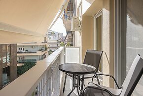 Stylish City Apartment by Cloudkeys