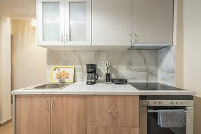 Stylish City Apartment by Cloudkeys