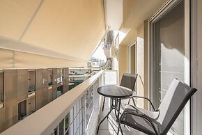 Stylish City Apartment by Cloudkeys