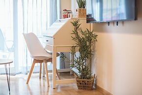 Stylish City Apartment by Cloudkeys