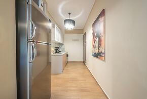 Stylish City Apartment by Cloudkeys