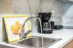 Stylish City Apartment by Cloudkeys