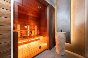 Three Corners Avenue Hotel