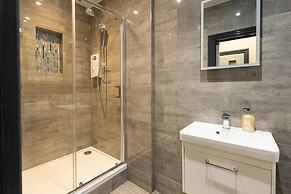 1 Bed-sleeps 4-aircon-city Centre