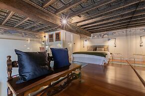 Casa Savoia by Wonderful Italy