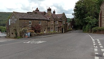 Sir William Hotel