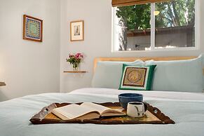 Old Town Retreat w/ Vintage Flair Near Csu, Bikes!