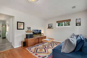 Old Town Retreat w/ Vintage Flair Near Csu, Bikes!