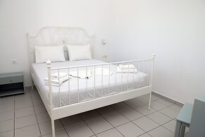 Marianthi Apartments