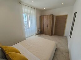 Rooms and Apartment Matika