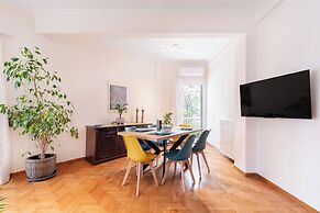 Edem Beach Apartment by Alimos Marina