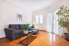 Edem Beach Apartment by Alimos Marina