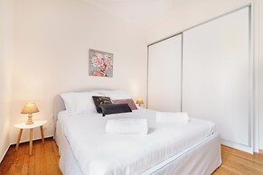 Edem Beach Apartment by Alimos Marina