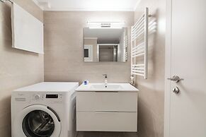 Edem Beach Apartment by Alimos Marina