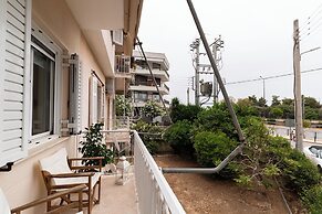 Edem Beach Apartment by Alimos Marina