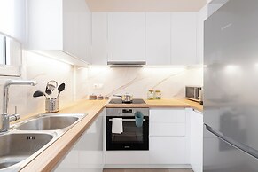 Edem Beach Apartment by Alimos Marina