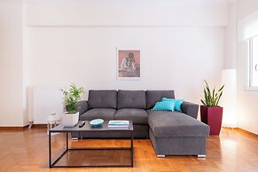 Edem Beach Apartment by Alimos Marina