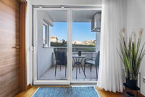 Apartment Maya by Litto.