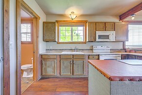 Dillon Ranch Retreat w/ Endless Mountain Views