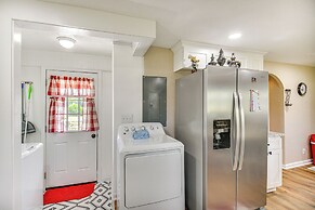 Modern Cape Charles Home: 1 Mi to Kiptopeke Beach!