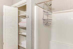 Black Hills Family Home: Close to Hiking Trails!