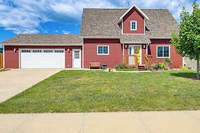 Black Hills Family Home: Close to Hiking Trails!