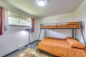 Monroeville Vacation Rental ~ 3 Mi to Boyce Park!