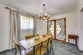 Monroeville Vacation Rental ~ 3 Mi to Boyce Park!
