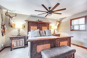 'northwood Tours Escape': Hot Tub & Lake Access!