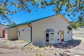 Rustic Guffey Cabin Rental w/ Mtn Views!