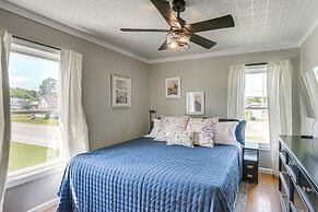 Presque Isle Home w/ Screened Porch Near River!