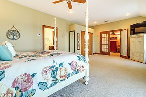 Great Lake Erie Getaway w/ Hot Tub & Private Beach