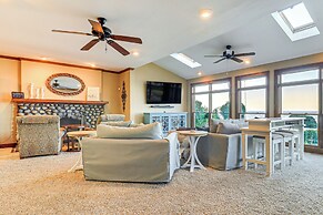 Great Lake Erie Getaway w/ Hot Tub & Private Beach