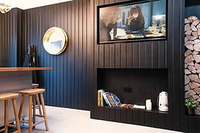 JOIVY Aparthotel at Vita Iona Street - Adults Only.