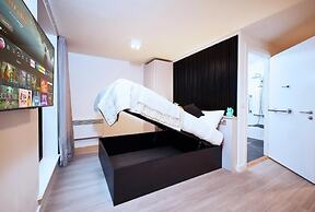 JOIVY Aparthotel at Vita Iona Street - Adults Only.