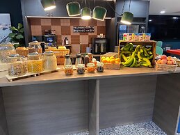 JOIVY Aparthotel at Vita Iona Street - Adults Only.