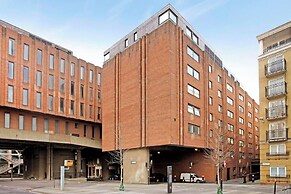 Queens Quay Mansion House Flat