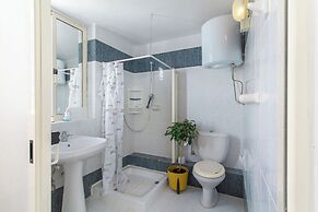 Villa Swieqi with shared rooms 8