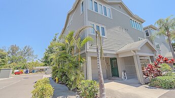 Sunshine Cottage At Cedars 2 Bedroom Condo by RedAwning