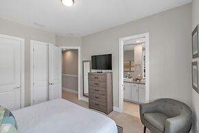 Elegant Townhome Near Disney â Private Suites! 4 Bedroom Townhouse by 