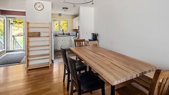 Bolton Condo 3 Bedroom Condo by RedAwning