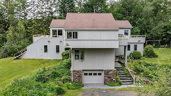 Mad Meadows 5 Bedroom Chalet by RedAwning