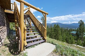 Grand Chalet At Grand Lake 4 Bedroom Cabin by RedAwning