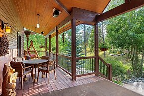 Stagecoach Cabin 5 Bedroom Home by RedAwning