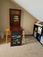 Wapiti 4 Bedroom Duplex by RedAwning